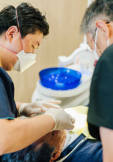 歯科医師と歯科技工士が連携する口腔内検査